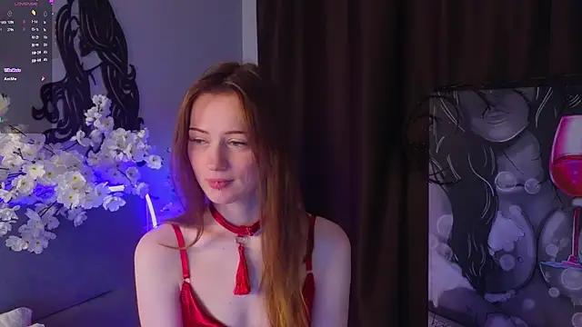 HannaRamos online show from July 13, 2026, 9:06 pm