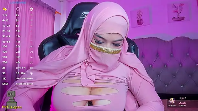 Snapshot of Tahiraa_ chatting on January 27, 2025, 1:09 pm Tahiraa online show from January 27, 2025, 1:09 pm