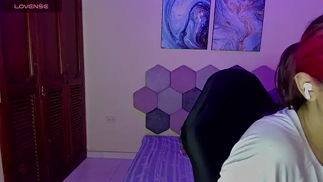 Horny tgn online show from October 13, 2025, 11:54 am