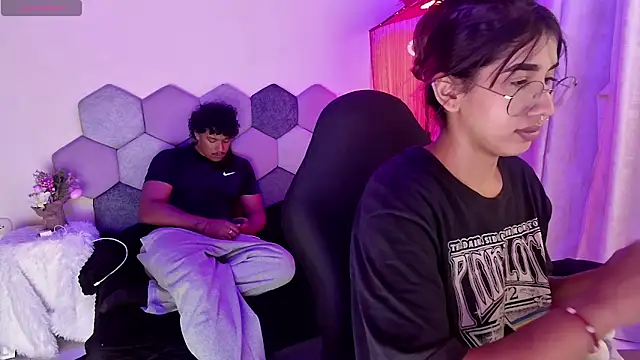 Horny tgn online show from April 12, 2026, 6:35 pm