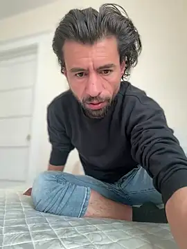 Natural sexy33 online show from March 3, 2025, 2:48 pm