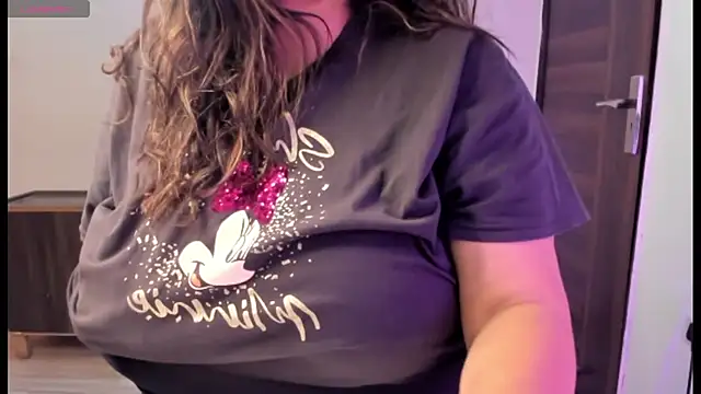 Gulabi Queen online show from March 15, 2025, 4:02 am