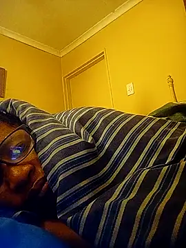 bustybillies online show from July 6, 2026, 4:20 am