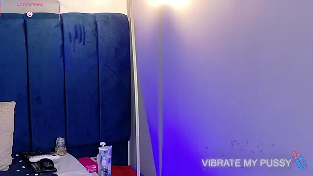 ebonydreams01 online show from March 26, 2026, 11:27 am