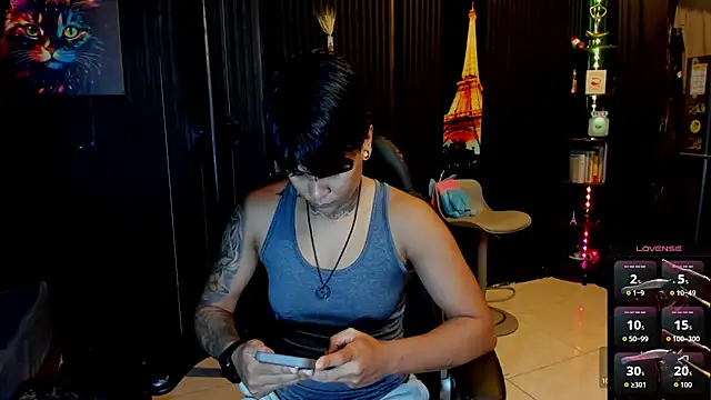 ZhoeStrong online show from October 9, 2025, 1:25 am