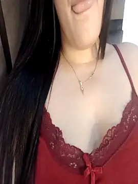 Snapshot of im_here- chatting on October 15, 2025, 12:22 am im here- online show from October 15, 2025, 12:22 am
