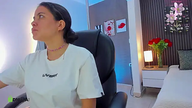 natasha  jackson online show from March 23, 2026, 11:36 am