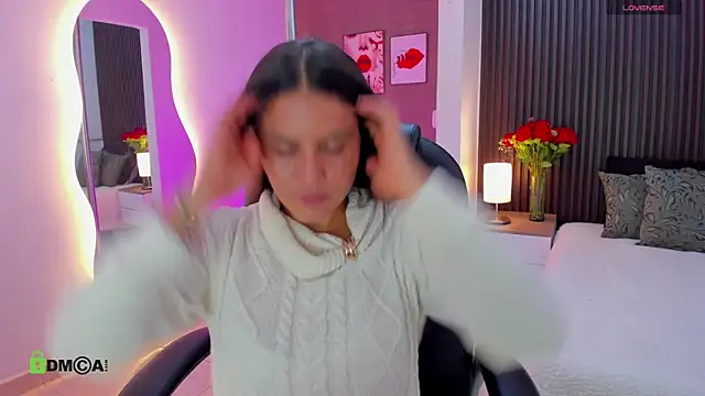 natasha  jackson online show from March 31, 2026, 12:05 pm