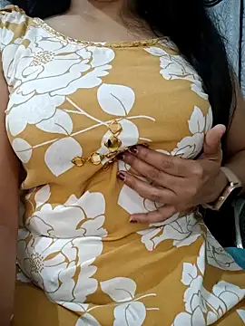 Rina777o online show from April 22, 2026, 5:14 pm