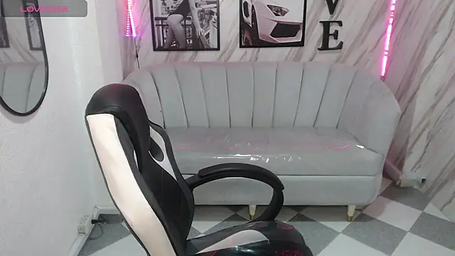 Violeth b online show from February 27, 2025, 12:45 pm