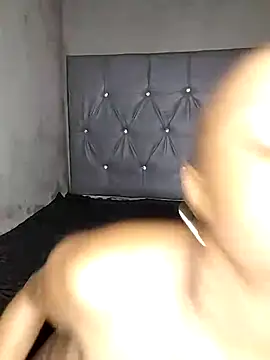 Snapshot of Sego_TeeTee chatting on January 25, 2025, 2:15 am Sego TeeTee online show from January 25, 2025, 2:15 am