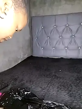 Snapshot of Sego_TeeTee chatting on February 23, 2025, 1:46 am Sego TeeTee online show from February 23, 2025, 1:46 am