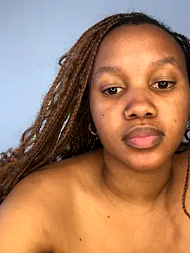 Snapshot of Sego_TeeTee chatting on October 19, 2025, 8:48 am Sego TeeTee online show from October 19, 2025, 8:48 am