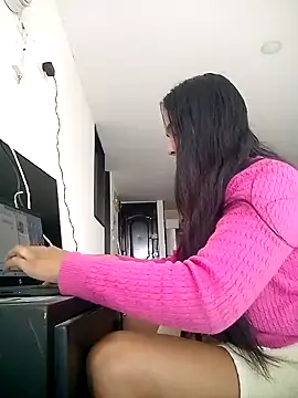 Snapshot of SweetFortuner chatting on November 5, 2025, 5:46 pm SweetFortuner online show from November 5, 2025, 5:46 pm