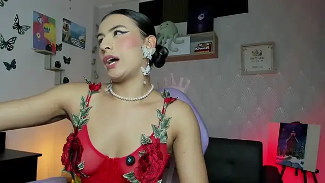 Alaia Love77 online show from February 13, 2026, 10:39 pm