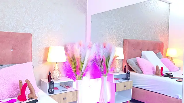 AlliciaKim online show from October 13, 2025, 7:36 pm