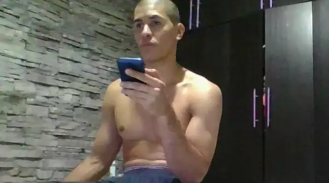 Sexylatin64 online show from February 25, 2025, 2:14 am