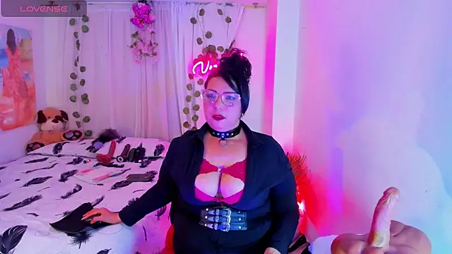 Venus R0se online show from November 11, 2025, 11:05 pm