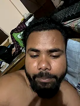 pura43 online show from October 3, 2025, 6:16 pm