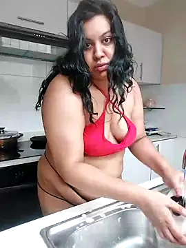 Snapshot of GoddessLorenaTheeSiren chatting on February 3, 2025, 5:07 am GoddessLorenaTheeSiren online show from February 3, 2025, 5:07 am