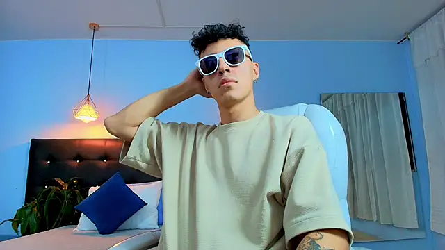 Lobo 17  online show from March 23, 2025, 8:04 am