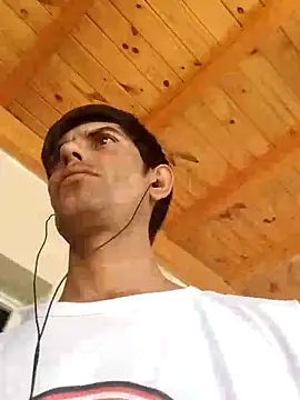 Snapshot of davicitos chatting on February 12, 2026, 7:09 pm davicitos online show from February 12, 2026, 7:09 pm