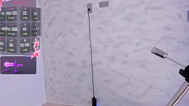 Snapshot of Annaraquel_ chatting on March 19, 2025, 1:54 am Annaraquel  online show from March 19, 2025, 1:54 am