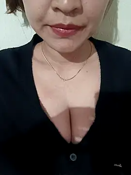 AssAsiancute online show from February 11, 2025, 4:02 pm