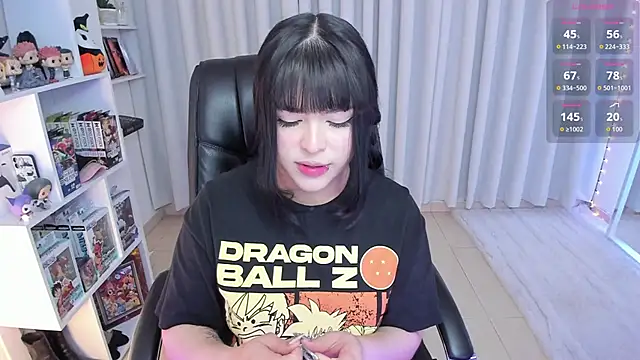 misshoneyxxx online show from September 30, 2025, 4:17 am