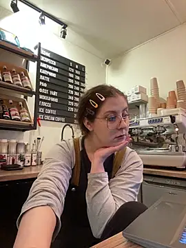 cinnabon  online show from December 20, 2025, 10:11 am