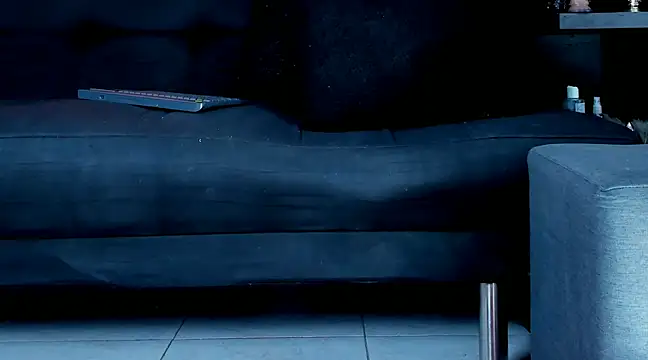 Coralinstone online show from February 6, 2025, 6:02 pm