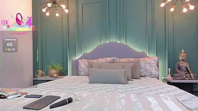 rubyhill 2711 online show from March 13, 2025, 11:38 pm