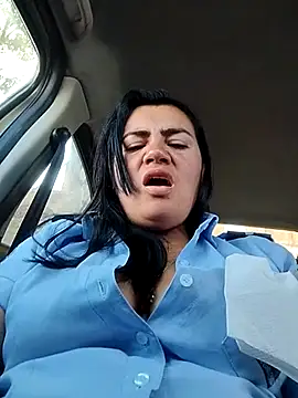 naughty-sharlot online show from February 1, 2025, 4:11 pm