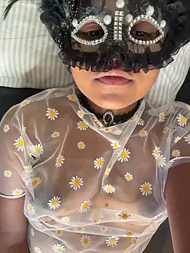 Bella Luna18 online show from January 8, 2026, 6:21 pm