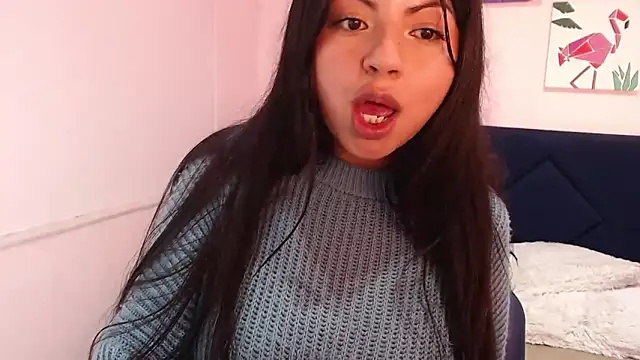 Snapshot of CarolineBrunx chatting on February 26, 2025, 6:00 pm CarolineBrunx online show from February 26, 2025, 6:00 pm
