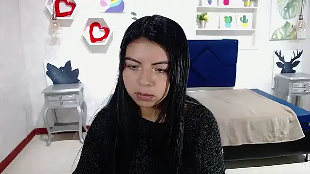 Snapshot of CarolineBrunx chatting on October 3, 2025, 3:58 am CarolineBrunx online show from October 3, 2025, 3:58 am