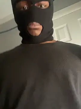 Snapshot of sneakylink13__ chatting on February 10, 2025, 9:15 pm sneakylink13 online show from February 10, 2025, 9:15 pm