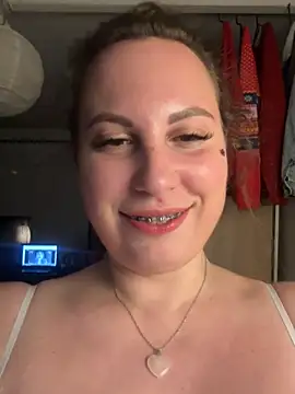 Yanacool007 online show from December 12, 2024, 9:26 pm