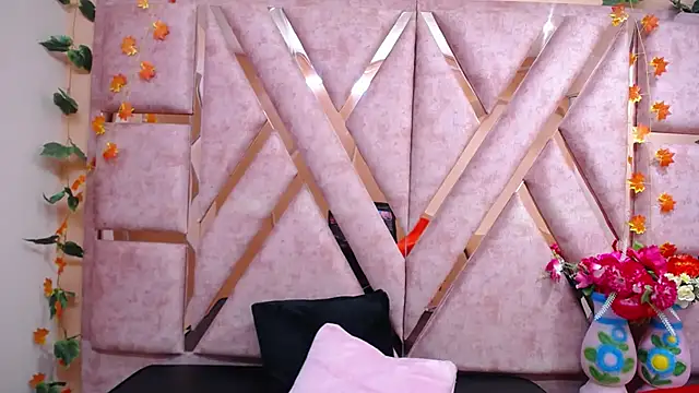 Snapshot of CataleyaLars20 chatting on March 17, 2026, 12:52 pm CataleyaLars20 online show from March 17, 2026, 12:52 pm