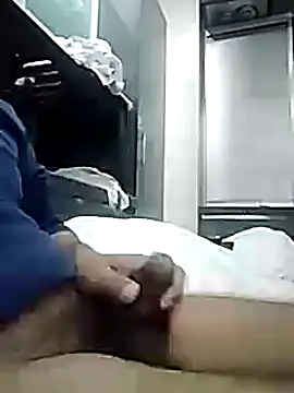 pusseylover1 online show from February 3, 2025, 9:19 am