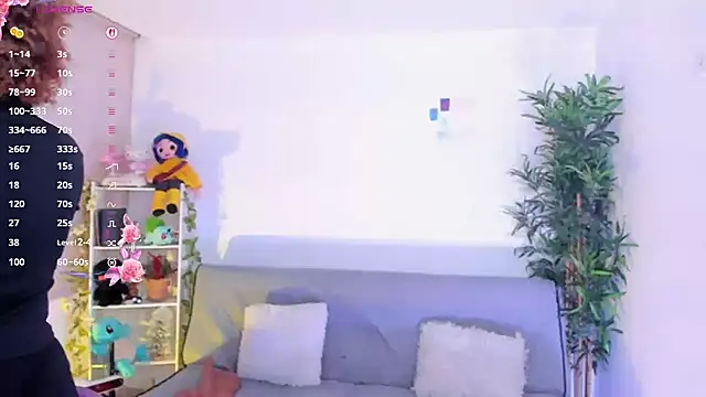 natty romanof 18 online show from March 13, 2026, 11:39 am