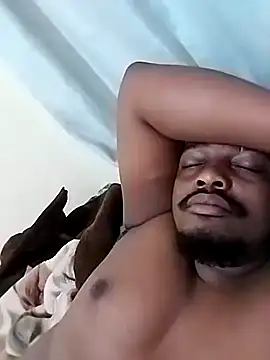 chubbybear322 online show from September 14, 2025, 12:21 am