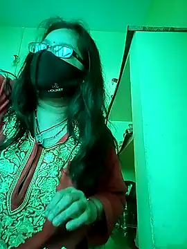 Snapshot of heenage chatting on January 9, 2025, 9:27 am heenage online show from January 9, 2025, 9:27 am