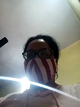 heenage online show from April 14, 2026, 4:51 am