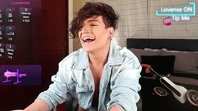 Hornymoan online show from February 13, 2026, 10:50 pm