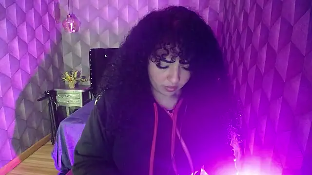 Sofiacowperx online show from February 27, 2025, 12:34 pm