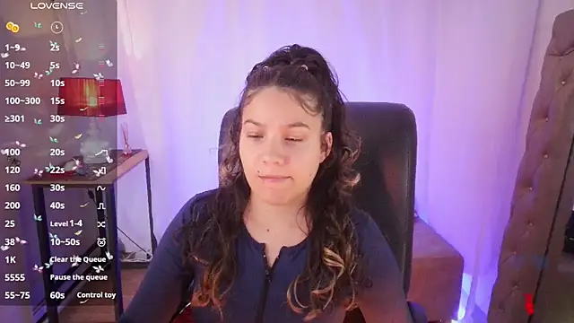 Jsneiidy ATH online show from September 28, 2025, 4:29 am