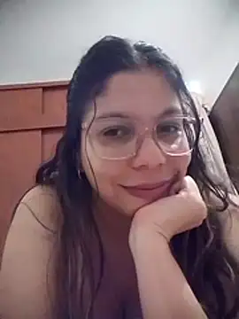 Carliina Soussa online show from May 15, 2026, 11:45 pm