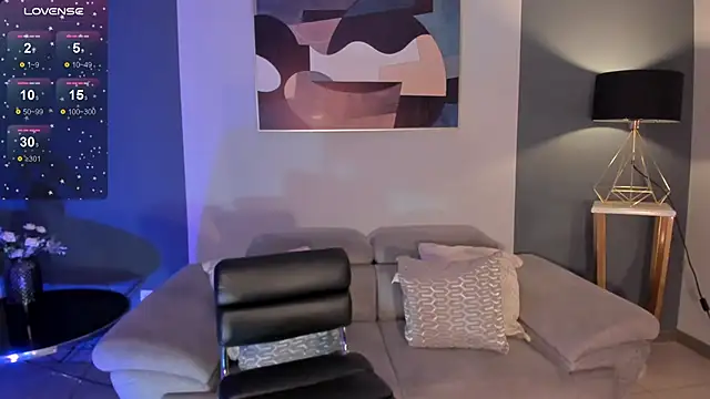 SavannahStorm online show from February 18, 2025, 4:05 pm