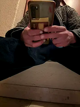 maroo544 online show from December 14, 2025, 10:36 pm